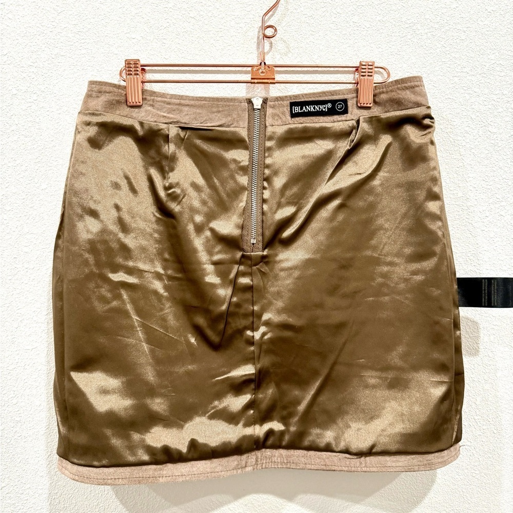 Blank NYC Suede Leather Mini Skirt Size 27 Brown Zip Front Boho Western Chic - Picture 4 of 9